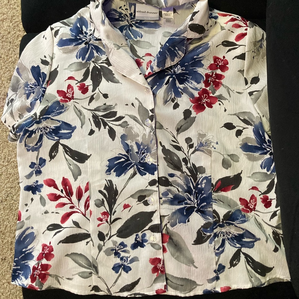 Alfred Dunner Floral Button Down Shirt